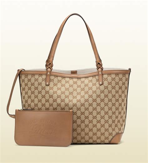 gucci craft tote ราคา